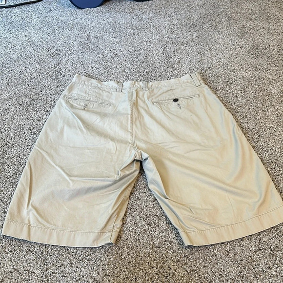 J Crew Khaki Shorts, Size 32 - Picture 6 of 6